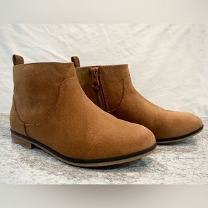 Cat & Jack Girls Brown Slip On Suede Ankle Boots Size 12 Toddler girl